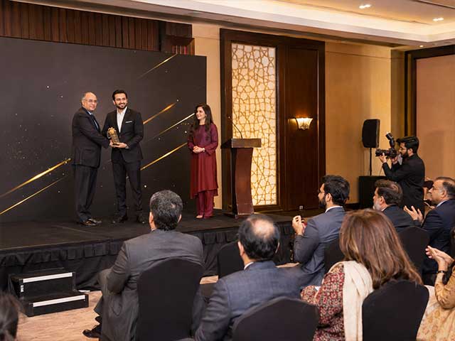 Award Ceremony PR